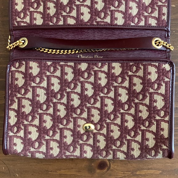 Vintage Christian Dior Burgundy Trotter Chain Shoulder Bag - Picture 4 of 11